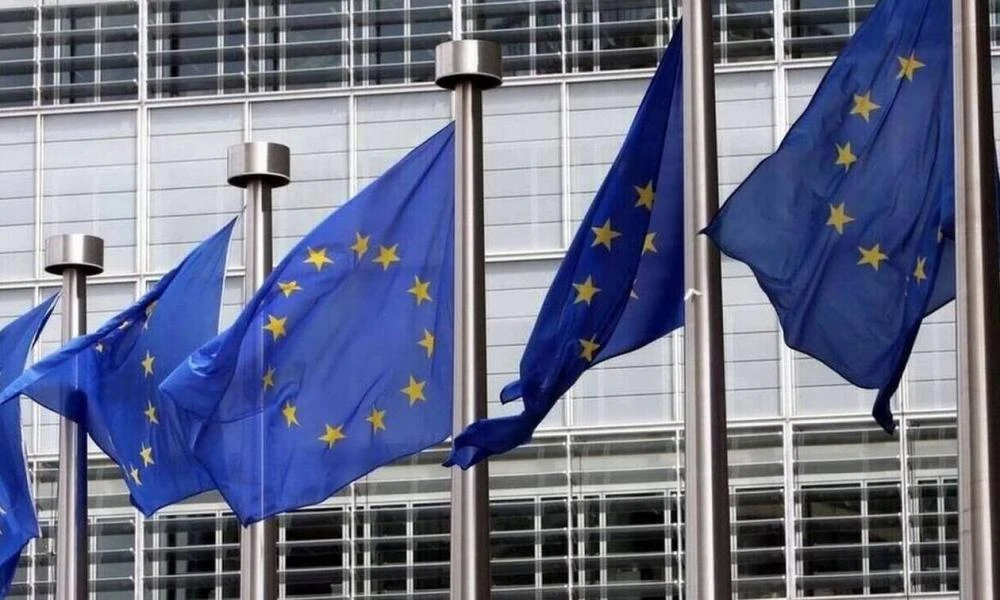 Ευρωπαϊκή Επιτροπή: "Βλέπει" ανάπτυξη 4% στην Ελλάδα το 2022